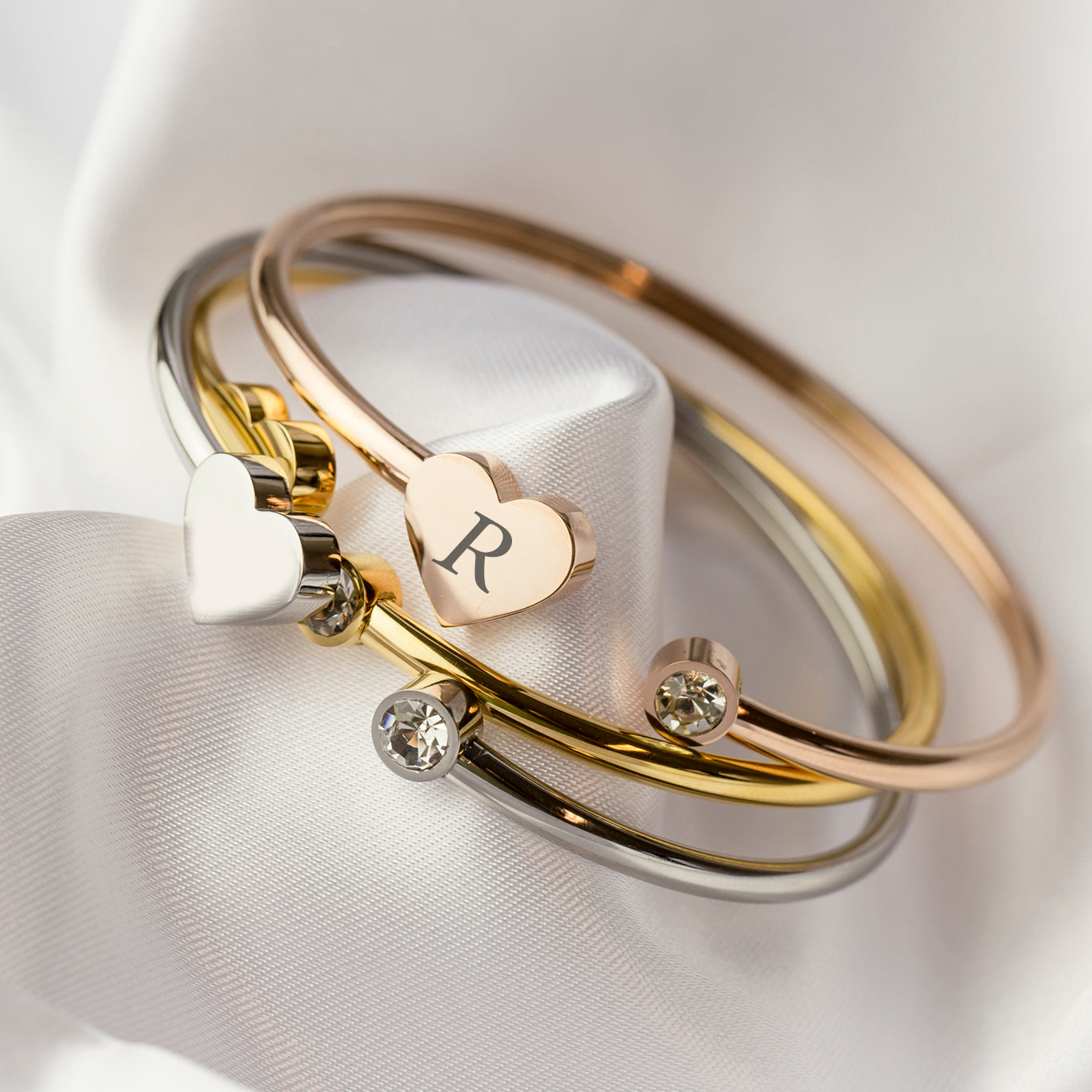 Heart bangle - No discoloration