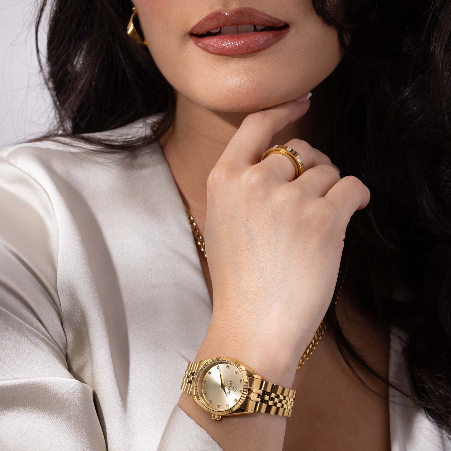 Signé watch gold